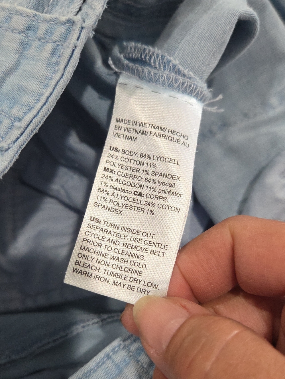 White House Black Market 5" Inseam High-Rise Tie-Waist Chambray Swing Shorts, 2 - Picture 5 of 5